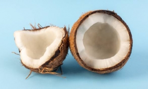 Kokosova voda je tajno oružje za detoksikaciju!