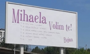 Slatko ili creepy: U Zagrebu osvanuo ljubavni plakat!