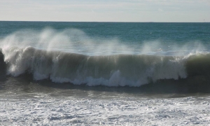 Oceanski val pokvario prosidbu